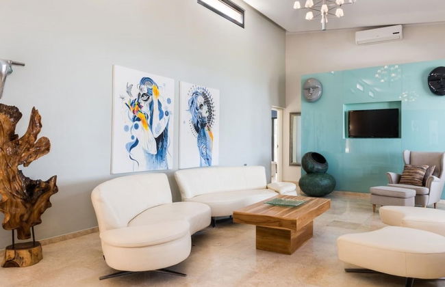 Jamila Villa in Kalathas - Photo 24