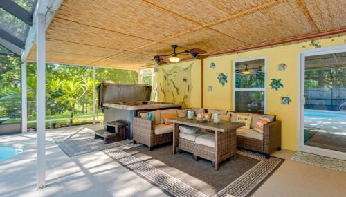 Private Backyard Oasis Cocoa Family Home! - Foto 2