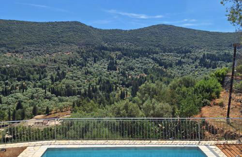 DJoumas Villa - Photo 11