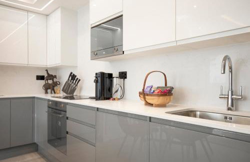 Luxury 3 Bedroom Flat 5 min to tube station - Foto 11