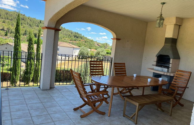 Villa With Private Pool and Jacuzzi - Photo 26