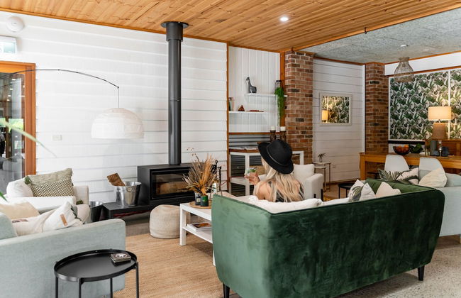 Bay and Bush, Jervis Bay - Photo 1