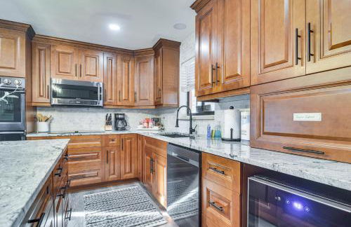 Largo Oasis with Pool and Grill 6 Mi to Beach! - Foto 10