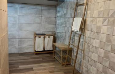 Gîte cévenol avec SPA et Piscine privatifs - Foto 3