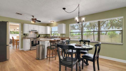 Lake Haven Retreat Private Dock & Peaceful Views - Foto 5