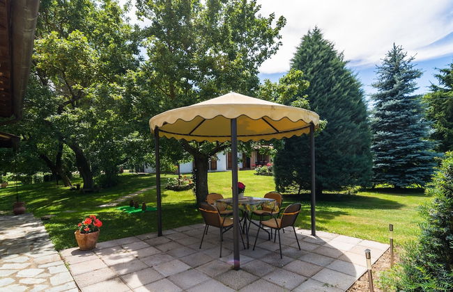 Beautiful Farmhouse With Pool - Foto 14