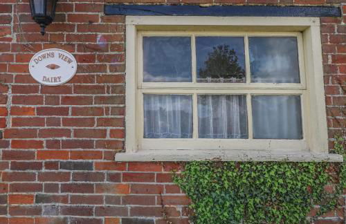 Downs View Dairy - Foto 37