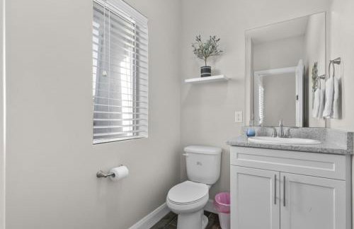 Spacious Family Retreat Near Ski Resorts - Foto 36