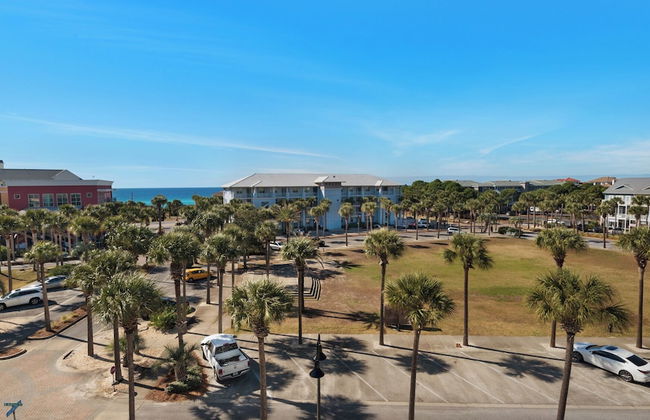 Modern + New Construction & Gulf Views; 3 Pools & Steps to Beach - Foto 73