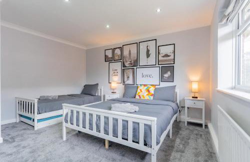 Jodi's Bungalow - Garden and Parking - Foto 34