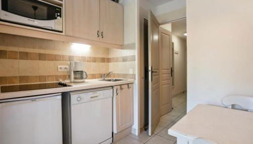 Village Le Rouret - maeva Home - Appartement 2 Pièces 4 Personnes - Confort MAE-8018 - Foto 5, furniture