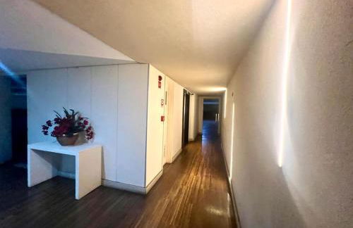 Ape bem localizado c/ piscina - Foto 26