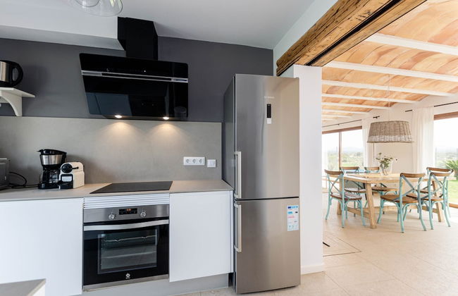 Villa With Saltwater Pool - Foto 13