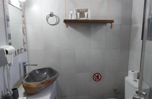 Karlovasi Studios - Foto 15