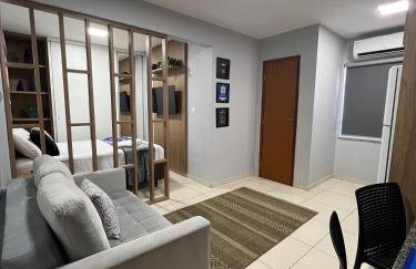 Apartamento em São João Del Rei, ao lado da Estação Ferroviária, estacionamento e ar condicionado - Foto 2