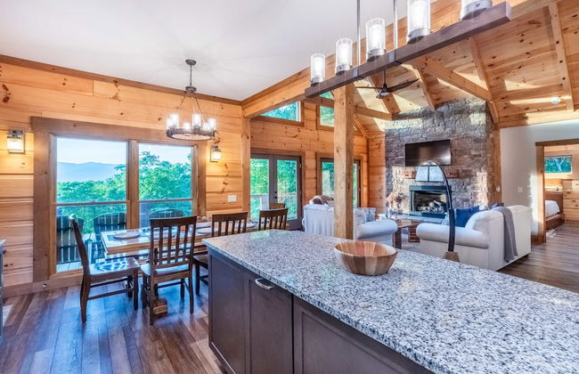 Luxury 3 2 5 Cabin Lake Views Theatre Gameroom - Foto 13