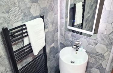 Beaver 1 HuntersMoon-warminster-Wiltshire - Photo 5