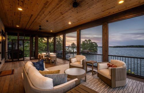 Luxe Lake Martin Home Pool Hot Tub Boat Dock - Foto 3