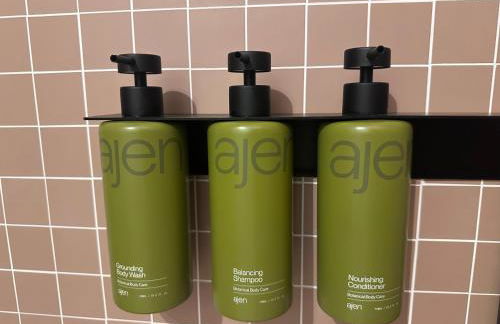 Appartement Design classé 3 étoiles avec Terrasse & Parking Privé - Hyper Centre Orléans - Foto 18