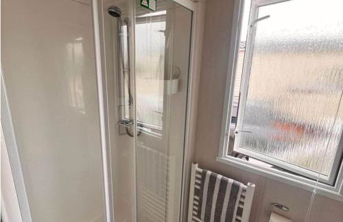 Rockley Park Poole caravan-3Bed-On site Activities - Photo 13