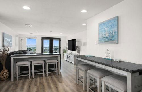 6 Bedroom plus Crows Nest with Beach View - Foto 16