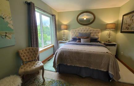 Mt Rainier Way Bedroom with Private Full Bath - Foto 12