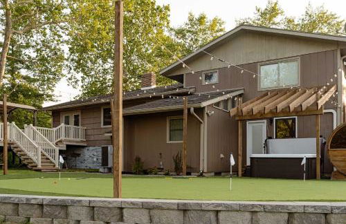 Bluffview on the River with a hot tub sauna pool table and more - Foto 51