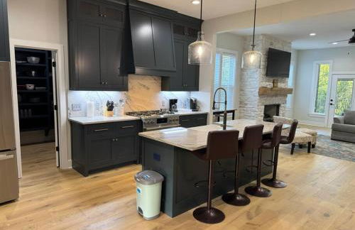 Luxury Home 4B, 3B Sleeps 18 25min to Nashville - Foto 18