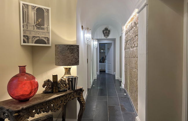 Domus Deorum - Foto 1