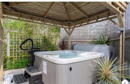 The Studio Castlerock with Hot Tub - Foto 8