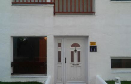 Passeig Maritim Apartment - Photo 49