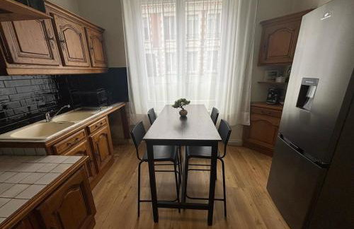 Grand T3 90m2 Haussmanien avec suite en centre ville et parking TOUT inclus - Foto 13