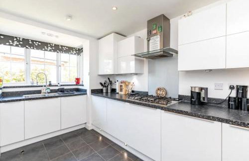 Modern 4 Bedroom House in Buckingham - Foto 17