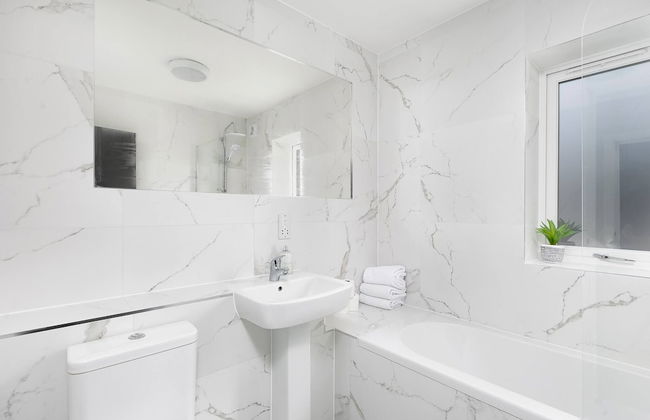 Skyvillion Vineyard Court, Enfield, 2 Bed, With Garden - Photo 20