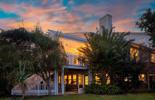 Hemlock by Avantstay Minutes From Folly Beach w/ Multiple Patios - Foto 40