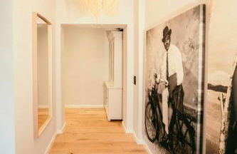 Renovated Semi-Detached House With Garden Views - Foto 17