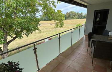 Stilvolle Wohnung im Zweifamilienhaus mit Feldrandlage und zentraler Lage - Foto 12