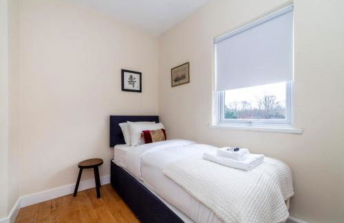 Stylish 3 BDR apartment wfree parking and garden - Foto 6