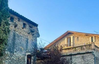 Large duplex with garden in historic house - Foto 3