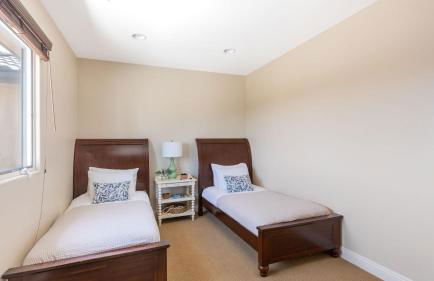 Palazzo Del Sol By AvantStay Breathtaking Home w Mountain Views Hot Tub - Photo 31