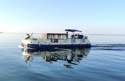 Boats & Yachts at Zehdenick Marina by Kuhnle-Tours - Photo 1