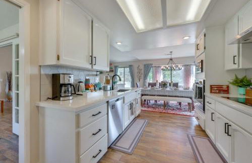 Scenic Yosemite Lakes Escape with Community Perks! - Foto 10