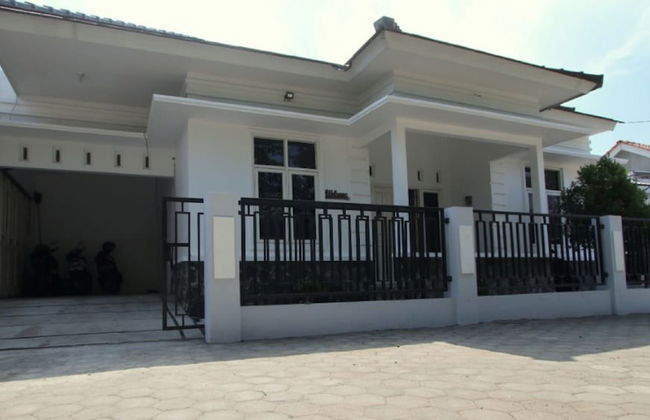 Omah Bugisan By The Grand Java - Foto 1