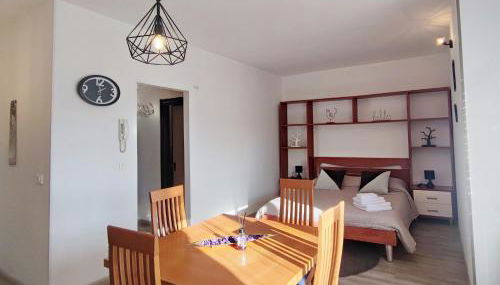 Tia House - Bright Studio with Private Parking! - Photo 3