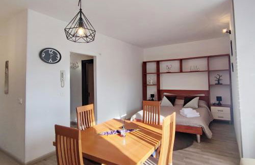 Tia House - Bright Studio with Private Parking! - Foto 3