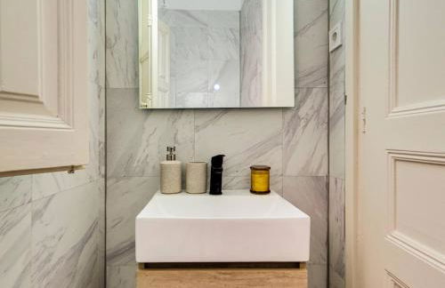 Casa modernista en Paseo de Gracia - Photo 30