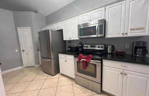 Mickey's Castle by PropertyChekker! - Foto 7