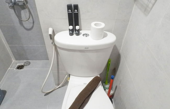 Serene Luxurious Studio Room Apartment at Taman Melati Surabaya - Foto 11