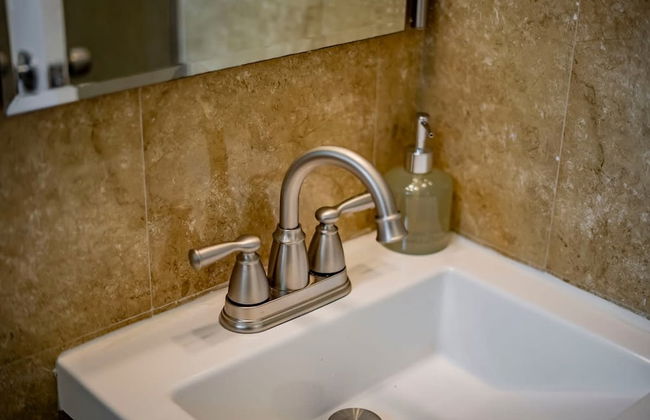 Modern Luxury in San Gabriel Valley Retreat - Foto 38