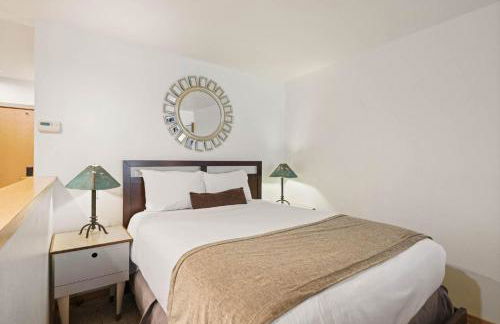 Palisades Tahoe Lodge Rentals Studio Loft #345 - Foto 5